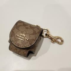 COACH AirPodsケース イヤホンケースのサムネイル