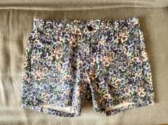 Mr.Gentleman ミスタージェントルマン 花柄ショートパンツのサムネイル
