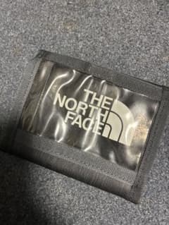 美品　THE NORTH FACE 二つ折り財布 ダークグレーのサムネイル