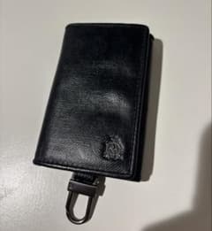 ブラック キーケース 6連 ロゴ入り　ダンヒル　dunhill キーリングのサムネイル