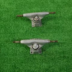 中古　スケボートラックのサムネイル
