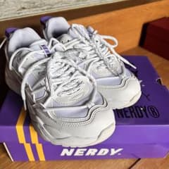 NERDY スニーカーのサムネイル