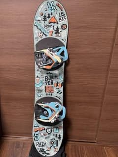 Burton キッズ　スノーボード4点セットのサムネイル
