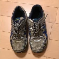 スニーカー子供用  サイズ  23.５のサムネイル