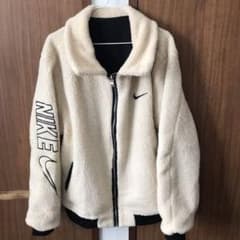 ※2/16削除※NIKE リバーシブルブルゾンのサムネイル