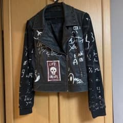 【値下げ】ライダーズジャケット　フェイクレザー　スカルのサムネイル