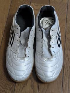 Umbro サッカーシューズ ホワイトのサムネイル