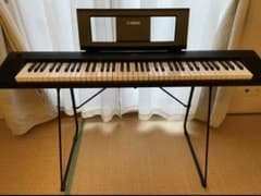 【YAMAHA 】piaggero NP-32(ブラック) スタンド付きのサムネイル