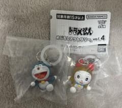 ドラえもんめじるしアクセサリー4 ドラえもん　ドラミちゃんのサムネイル