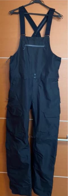 たろう様専用　BURTON GORETEX BIB -pants Mサイズのサムネイル