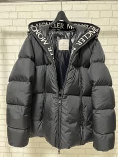 ミヤ☆ 様専用　MONCLER  モンクラー 4 ダウンのサムネイル