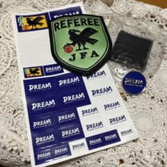 サッカー審判バッチのサムネイル