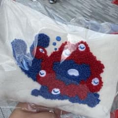 ミャクミャクポーチのサムネイル