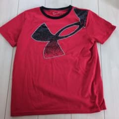 Under Armour レッド Tシャツ YXLのサムネイル