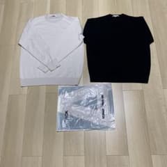 ※値下げ中※アウールクルーネックニット2点セット（アイボリー・ブラック） アウールクルーネックニット2点セット（アイボリー・ブラック） - メルカリ