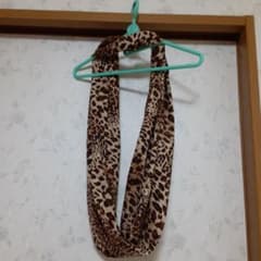ヒョウ柄ストールのサムネイル