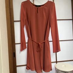 VICKY COUTURE 長袖ワンピース テラコッタカラーのサムネイル