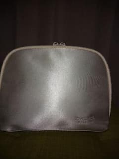 シャネル化粧ポ―チ。