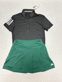 新品⛳️S アディダスゴルフ ポロ＆プリーツスカート 上下 セットアップ 黒×緑 新品✨M adidasゴルフ⛳️ 半袖ポロ×プリーツスカート 黒×緑