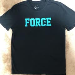 atmos× NIKE ブラックTシャツのサムネイル