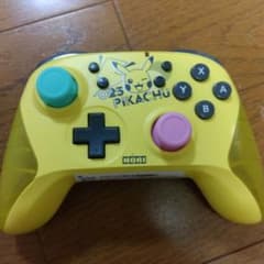 ひ*こ様 HORI ピカチュウコントローラーのサムネイル