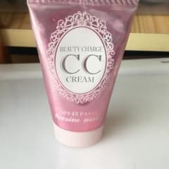 CCクリームのサムネイル