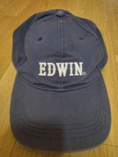 Edwin capのサムネイル