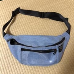 デニムカラー ボディバッグのサムネイル