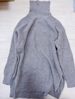 ハイネックセーター【UNIQLO】のサムネイル