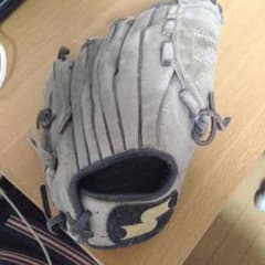 グローブのサムネイル