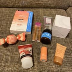 化粧品いろいろまとめのサムネイル