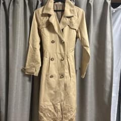 刺繍入り トレンチコート ベージュのサムネイル