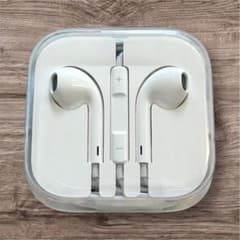 Apple EarPods 有線イヤフォン 3.5mmジャックのサムネイル