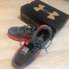 【新品未使用】25.5cm UnderArmor DASH RN J 4Eのサムネイル