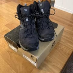 SALOMON トレッキングシューズのサムネイル