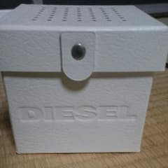 DIESEL 腕時計新品未使用のサムネイル