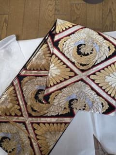 袋帯 鳳凰と羽根の刺繍 金色のサムネイル
