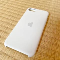 純正　iPhone 7 8 SE(第二世代) シリコンケース　ホワイト　白のサムネイル