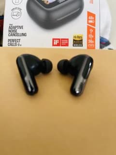 JBL Live Beam3 ワイヤレスイヤホン ブラック 本体のみ ケースなしのサムネイル