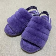 【なぎささん専用】ugg フラッフイヤースライド 紫のサムネイル