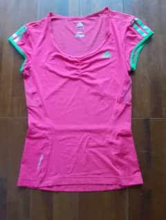 adidasレディース Tシャツのサムネイル