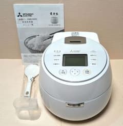 三菱 炊飯器 本炭釜 5.5合 KAMADO NJ-AWB10-B 三菱【本炭釜 KAMADO】NJ-AWB10-W 5.5合 IH炊飯器 22年製 - メルカリ