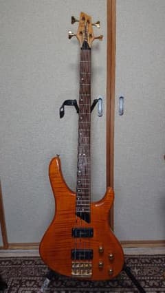 Washburn KW-1250 Kip Winger シグネチャーモデル - メルカリ
