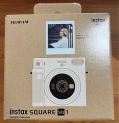 【新品】未開封FUJIFILM instax SQUARE SQ1のサムネイル