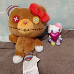 新品 USJ キティ チャッキー タイニーチャム ぬいぐるみ ぬいば ハロウィン 新品 USJ キティ チャッキー タイニーチャム ぬいぐるみ ぬいば