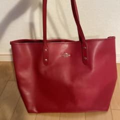 COACH 赤 レザー トートバッグのサムネイル