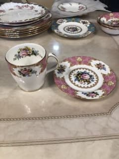 ロイヤルアルバート　コーヒーカップ&プレートのサムネイル