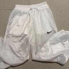 NIKE ナイロンパンツ ホワイトのサムネイル