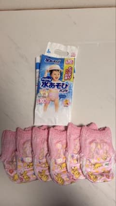 ムーニー 水あそびパンツ L 女の子 ピカチュウ柄 6枚 未使用のサムネイル