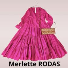 美品✨Merlette RODASドレス ティアードワンピース　ピンク　Vネック 美品✨Merlette RODASドレス ティアードワンピース ピンク Vネック